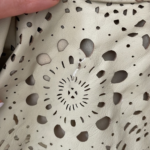 NWT Lauren Ralph Lauren Laser Cut Leather Peplum Top Women’s Size 2 - Picture 5 of 10